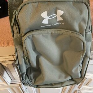 Under Armour Green Messenger Bag Durable and Sporty